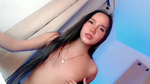 Snapshot of heavenly_abby chatting on February 2025 02:16:01 PM heavenly_abby online show from February 2025 02:16:01 PM