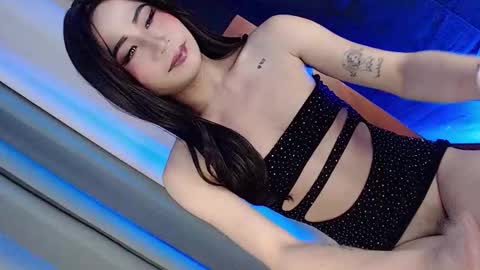 Mickey online show from December 2025 12:00:01 PM