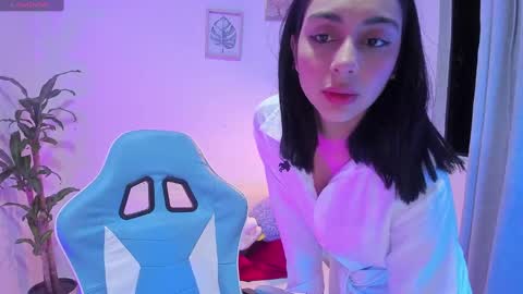 Snapshot of hebe_carter chatting on December 2024 04:42:02 AM Amandabelk online show from December 2024 04:42:02 AM