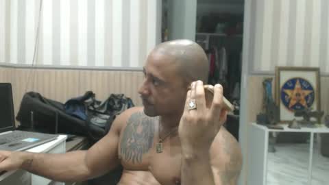 hebertgomes online show from January 2025 06:59:02 PM