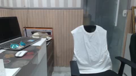 hebertgomes online show from April 2026 05:21:02 PM