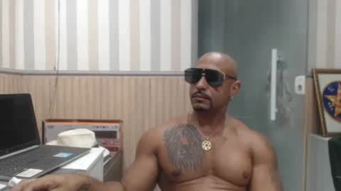 hebertgomes online show from May 2026 06:13:02 PM