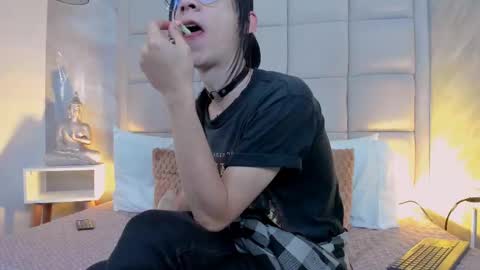 Snapshot of hecate1_ chatting on September 2025 07:50:02 PM Keira Hecate online show from September 2025 07:50:02 PM