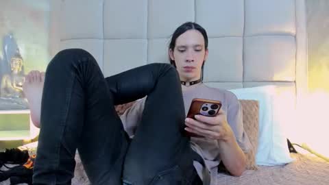 Snapshot of hecate1_ chatting on September 2025 08:13:02 PM Keira Hecate online show from September 2025 08:13:02 PM