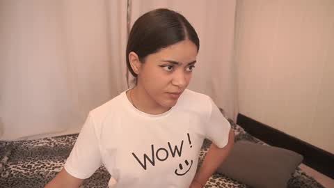 Snapshot of hecate333 chatting on October 2025 09:10:01 AM hecate333 online show from October 2025 09:10:01 AM