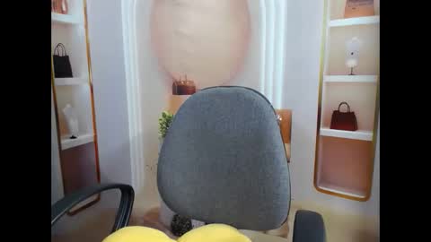 love bug online show from March 2026 03:17:01 PM