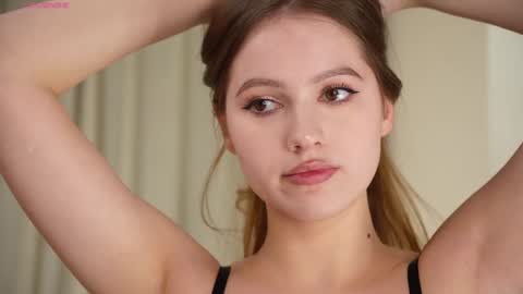 Snapshot of hecola chatting on March 2026 12:23:01 PM Nika next stream 200pm GMT online show from March 2026 12:23:01 PM