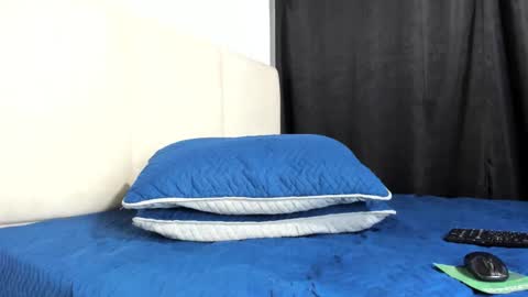  18 online show from October 2025 06:33:01 AM