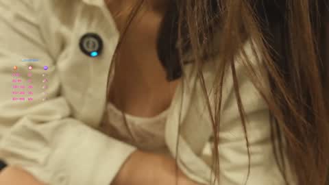 Snapshot of hee_jeen chatting on November 2025 05:14:01 PM Jeen online show from November 2025 05:14:01 PM