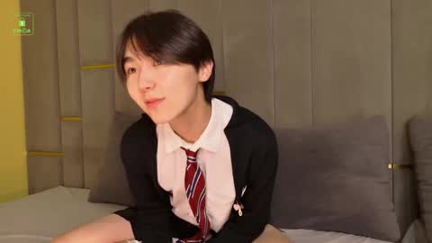 HEEJIN online show from September 2025 03:17:01 PM