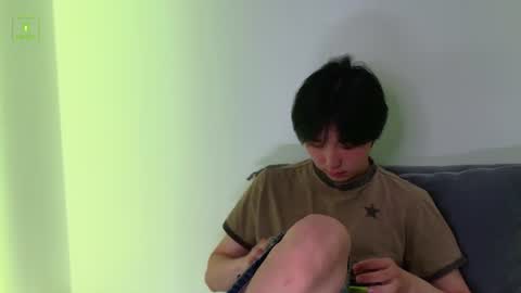 Snapshot of heejinwang chatting on June 2026 06:36:02 AM HEEJIN online show from June 2026 06:36:02 AM