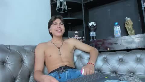 Snapshot of heellboy_ chatting on November 2025 04:00:01 AM heellboy_ online show from November 2025 04:00:01 AM