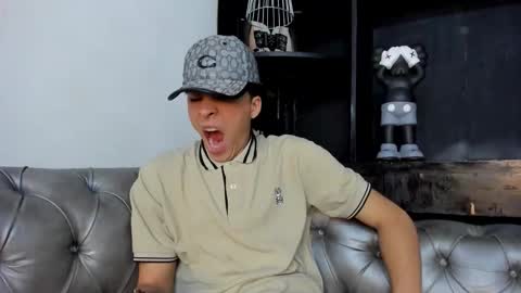 Snapshot of heellboy_ chatting on November 2025 03:42:02 AM heellboy_ online show from November 2025 03:42:02 AM