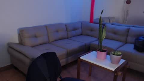 Snapshot of hefesto_69 chatting on December 2024 09:28:01 PM hefesto_69 online show from December 2024 09:28:01 PM