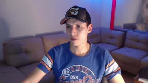 Snapshot of hefesto_69 chatting on December 2024 12:01:02 AM hefesto_69 online show from December 2024 12:01:02 AM