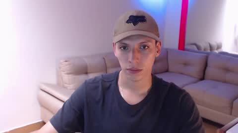 Snapshot of hefesto_69 chatting on January 2025 08:11:01 PM hefesto_69 online show from January 2025 08:11:01 PM