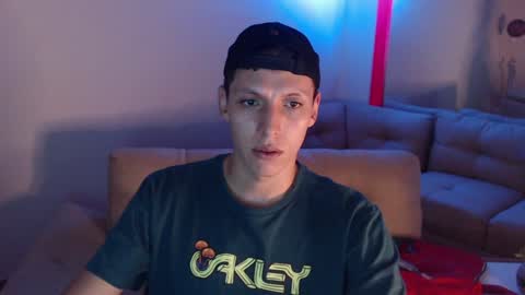 Snapshot of hefesto_69 chatting on January 2025 12:57:02 AM hefesto_69 online show from January 2025 12:57:02 AM