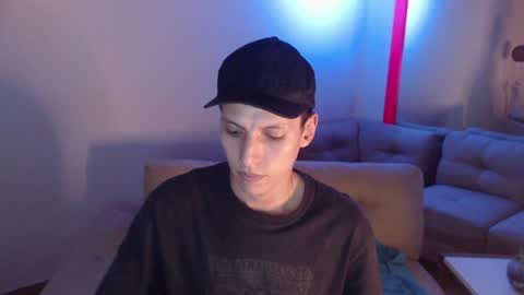 Snapshot of hefesto_69 chatting on January 2025 11:22:01 PM hefesto_69 online show from January 2025 11:22:01 PM