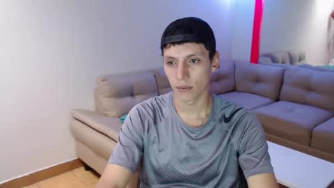 Snapshot of hefesto_69 chatting on February 2025 09:02:01 PM hefesto_69 online show from February 2025 09:02:01 PM