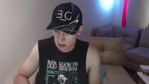 Snapshot of hefesto_69 chatting on September 2025 08:31:01 PM hefesto_69 online show from September 2025 08:31:01 PM