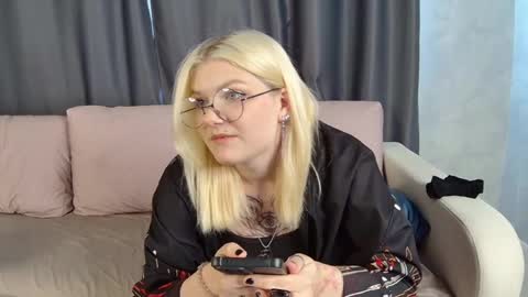 Emma online show from May 2026 10:54:02 AM