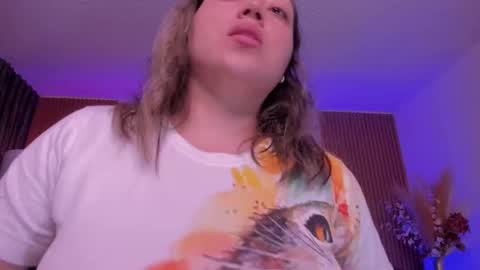 Heidy online show from December 2025 03:38:02 AM