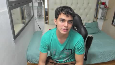 Snapshot of heiker_ chatting on September 2025 02:48:01 AM heiker_ online show from September 2025 02:48:01 AM