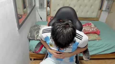 Snapshot of heiker_ chatting on October 2025 03:04:01 AM heiker_ online show from October 2025 03:04:01 AM