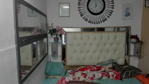 Snapshot of heiker_ chatting on October 2025 02:56:01 AM heiker_ online show from October 2025 02:56:01 AM