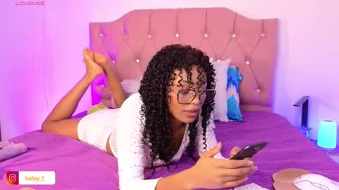 HEILY  online show from February 2025 09:15:02 AM