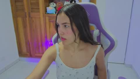 Heily online show from April 2026 06:50:01 PM