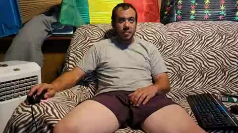 xxScubaStevexx online show from July 2026 03:18:02 PM