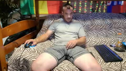 xxScubaStevexx online show from July 2026 10:05:02 PM