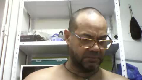 Snapshot of heistt chatting on October 2025 03:45:02 AM Heist Stein online show from October 2025 03:45:02 AM