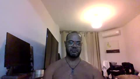 Snapshot of heistt chatting on November 2025 11:26:01 PM Heist Stein online show from November 2025 11:26:01 PM