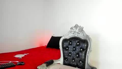 Snapshot of hela_wet chatting on November 2025 11:16:01 PM Hela Independent model online show from November 2025 11:16:01 PM