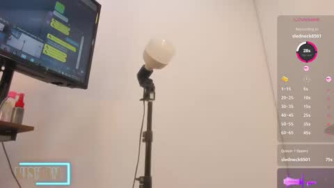 hellen online show from November 2025 12:35:01 AM