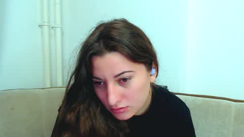 helen_adams_ online show from December 2024 05:17:01 AM