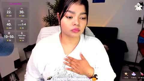 Snapshot of helen_miller chatting on November 2025 05:52:02 AM helen_miller online show from November 2025 05:52:02 AM