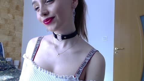 Snapshot of helen_quinn chatting on February 2025 09:42:01 AM helen_quinn online show from February 2025 09:42:01 AM