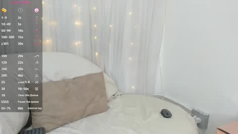 Snapshot of helen_zen chatting on March 2026 08:15:02 PM helen zen online show from March 2026 08:15:02 PM