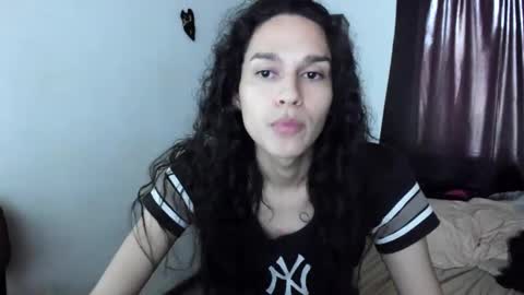 Snapshot of helena_spellman chatting on October 2025 09:03:02 PM helena_spellman online show from October 2025 09:03:02 PM
