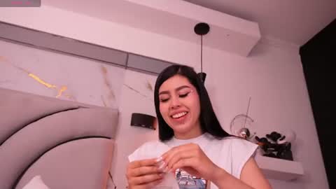 Snapshot of helena_whaite chatting on July 2026 01:13:01 PM helena_whaite online show from July 2026 01:13:01 PM