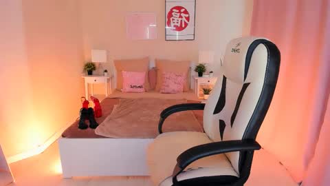 Snapshot of helenaregal chatting on October 2025 08:37:01 AM Helena online show from October 2025 08:37:01 AM