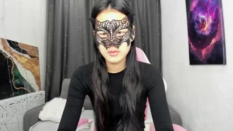 Hi I am Helen online show from April 2026 02:05:02 AM