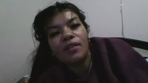 Snapshot of helenoliveira76340912 chatting on June 2026 04:37:02 AM helenoliveira76340912 online show from June 2026 04:37:02 AM