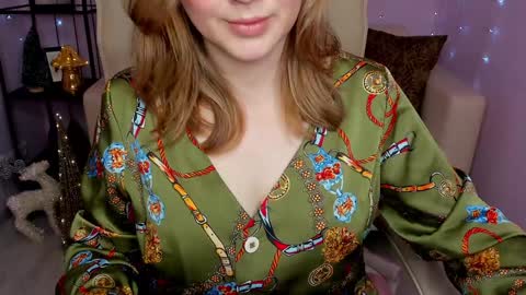 Snapshot of helens_lov chatting on December 2024 02:01:02 AM Helen online show from December 2024 02:01:02 AM