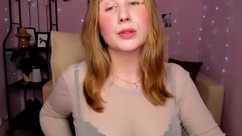 Snapshot of helens_lov chatting on February 2025 08:00:02 AM Helen online show from February 2025 08:00:02 AM