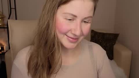 Snapshot of helens_lov chatting on November 2025 02:02:02 AM Helen online show from November 2025 02:02:02 AM