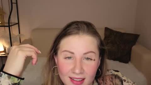 Helen online show from November 2025 01:59:02 AM